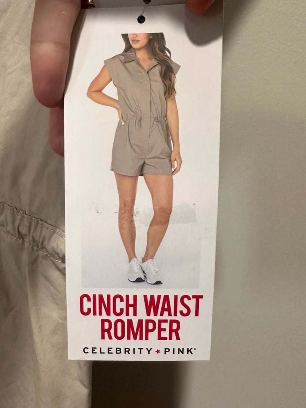 Celebrity Pink Short Sleeve Bungee Waist Romper in Beige, Sz S NWT - Picture 8 of 10